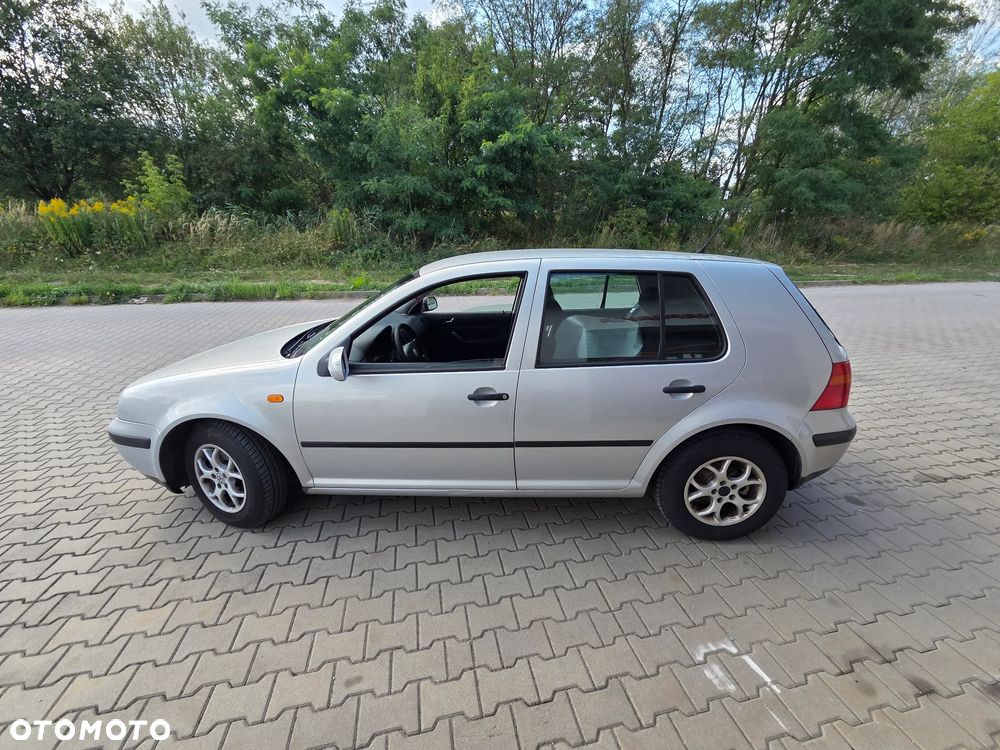 Volkswagen Golf 1.4 Comfortline - 1