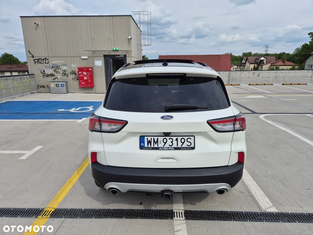 Ford Kuga - 5