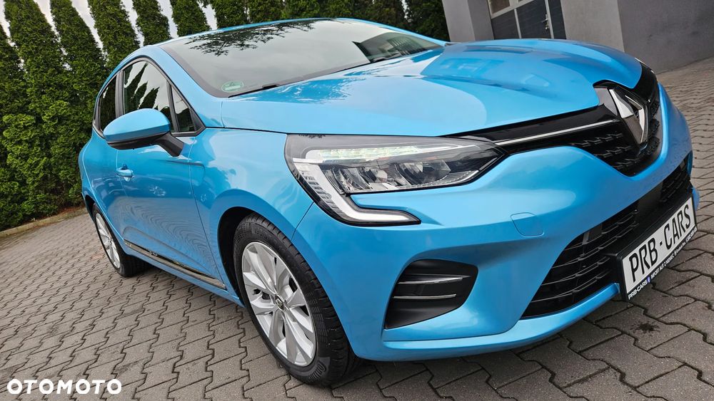 Renault Clio - 10