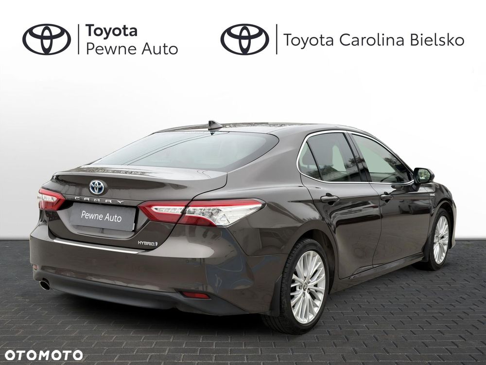 Toyota Camry 2.5 Hybrid Executive CVT - 28