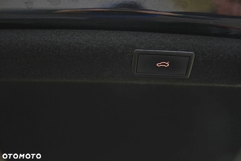 Skoda Superb 2.0 TDI SCR L&K DSG - 21