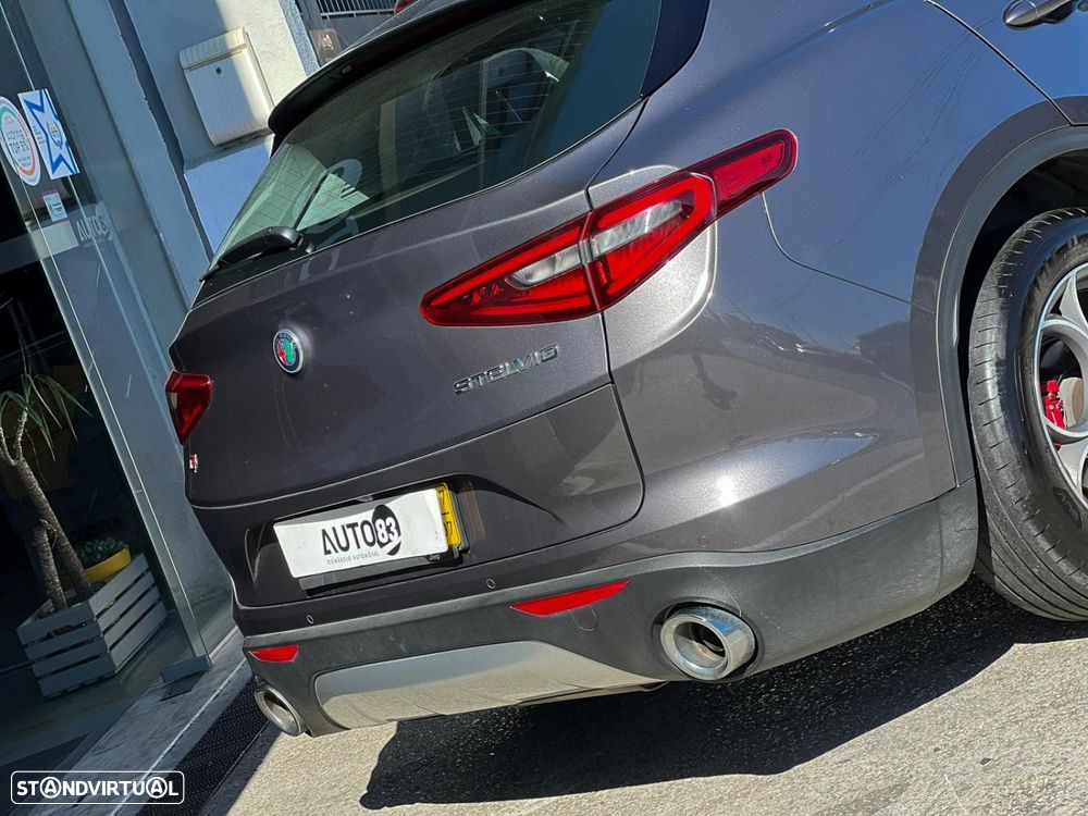 Alfa Romeo Stelvio 2.2 D Super AT8 Q4 - 4
