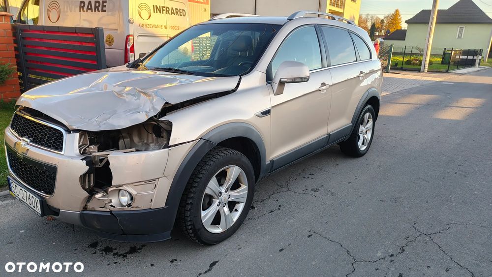 Chevrolet Captiva 2.2 D LT+ - 3