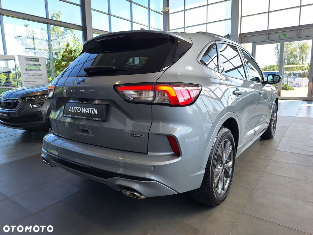 Ford Kuga 2.5 FHEV FWD ST-Line - 4