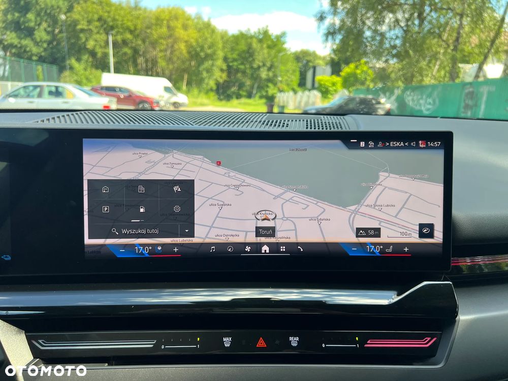 BMW Seria 5 530e PHEV - 39