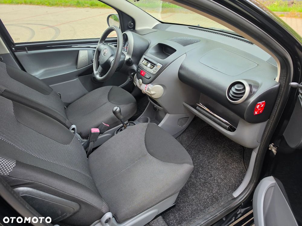 Toyota Aygo 1.0 VVT-i Luna A/C - 19