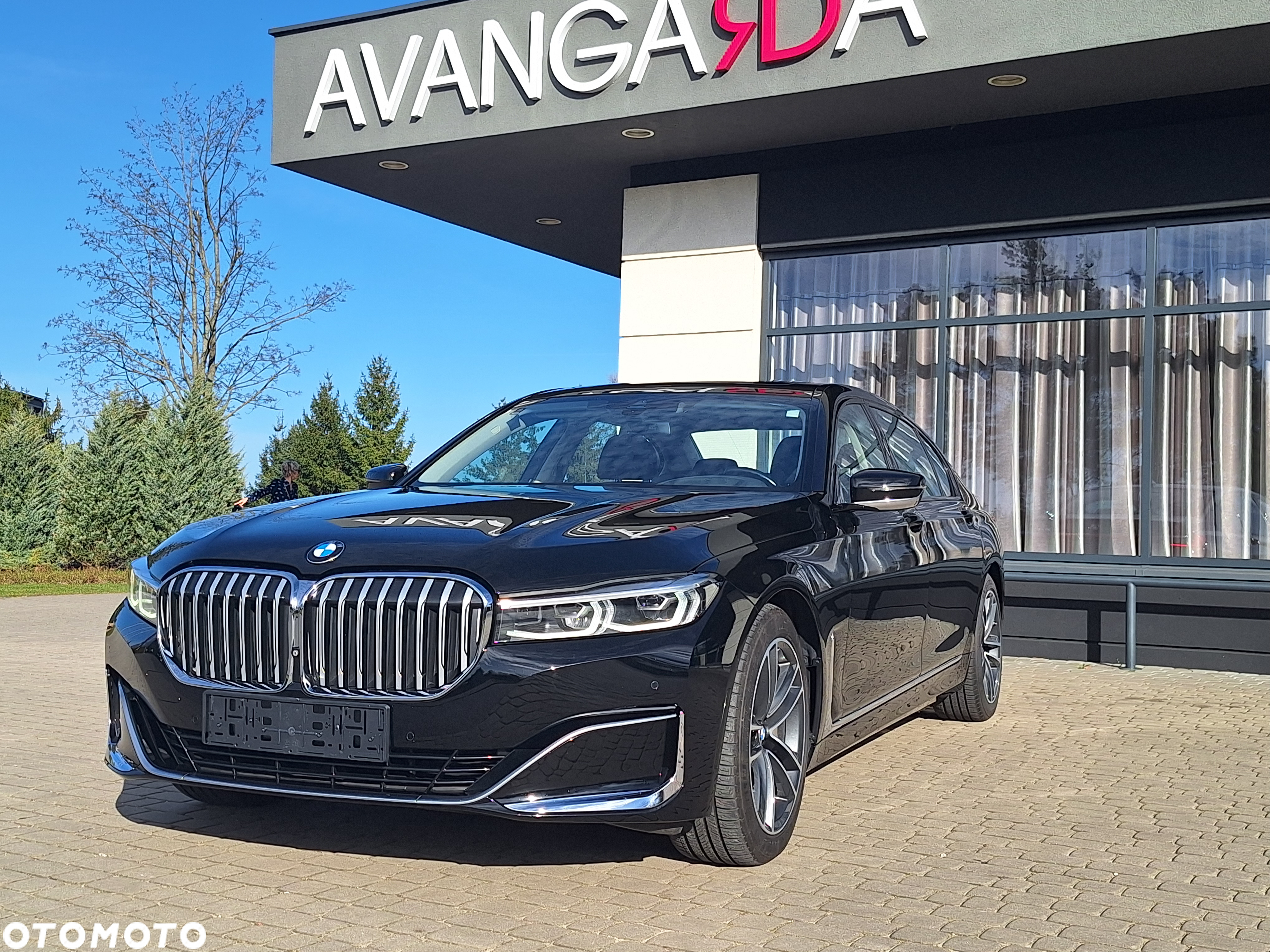 BMW Seria 7 750Li xDrive - 18