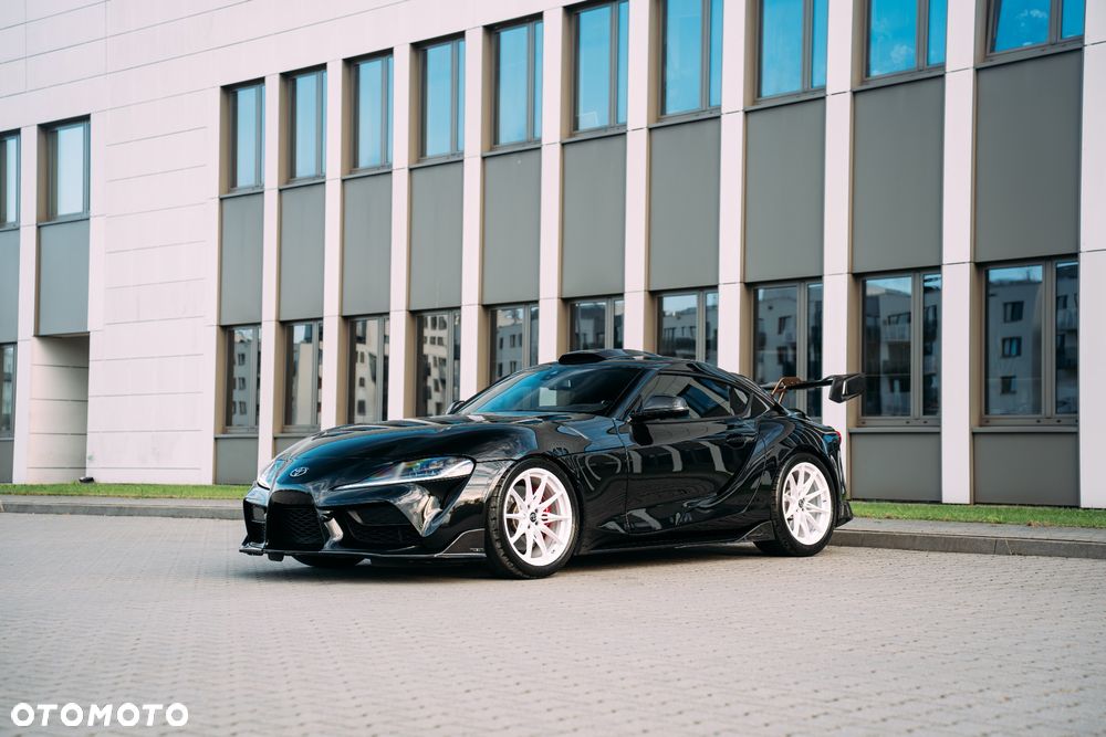 Toyota Supra 3.0 Turbo - 8