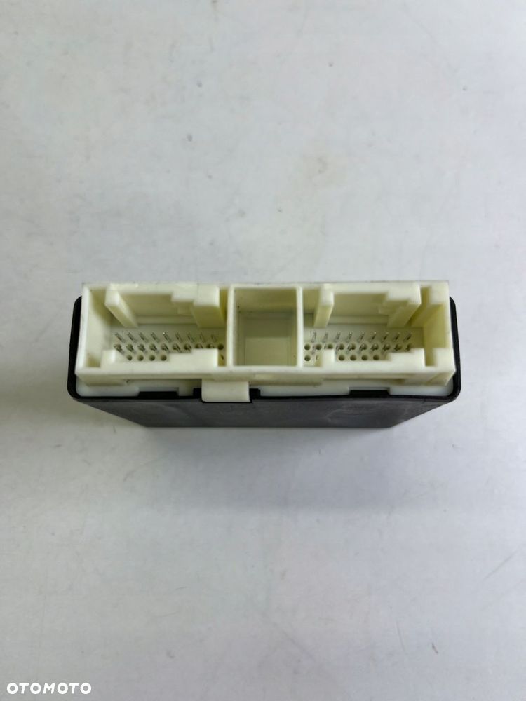 MODUŁ CZUJNIKÓW PARKOWANIA BMW F30 F31 F32 6880444 - 2