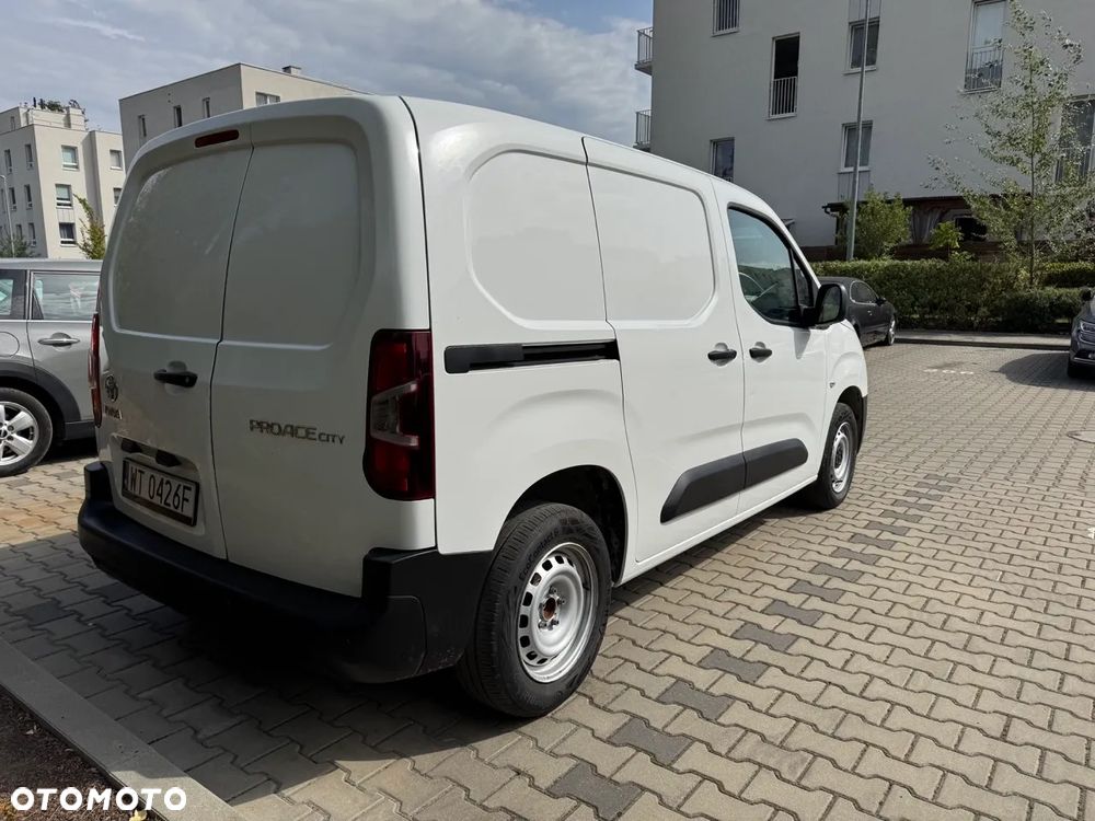 Toyota Proace City - 9