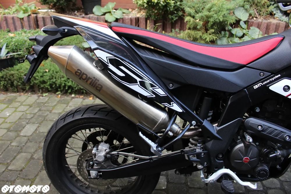 Aprilia SX - 6
