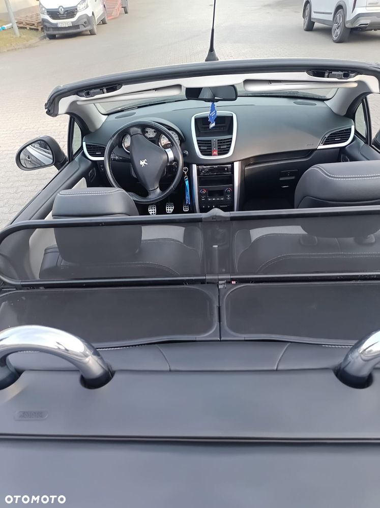 Peugeot 207 CC 120 VTi Roland Garros - 12