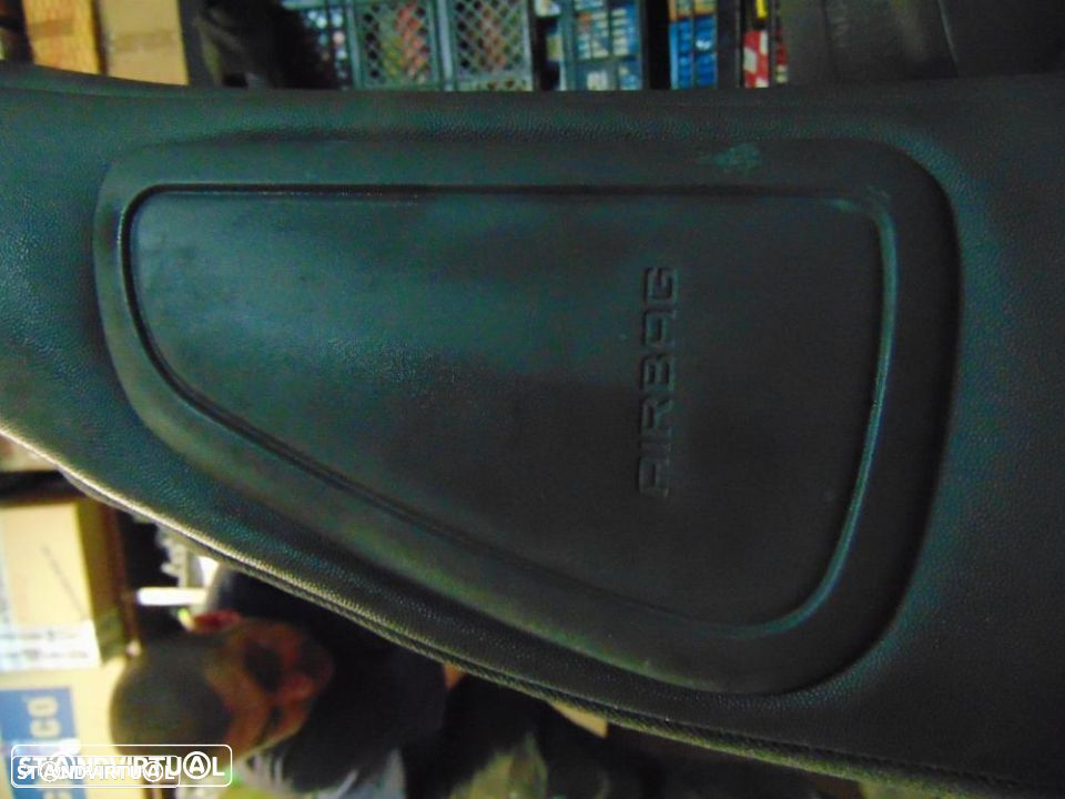 Opel Corsa C 5 portas conjunto bancos - 4