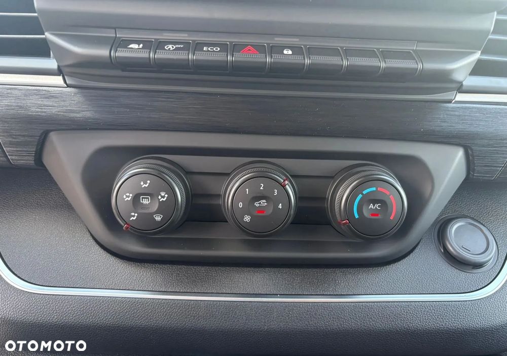 Renault Trafic - 19