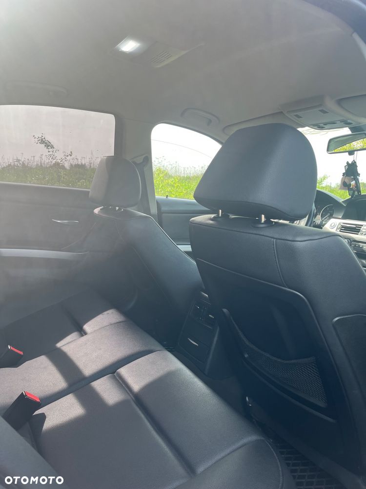BMW Seria 3 - 15