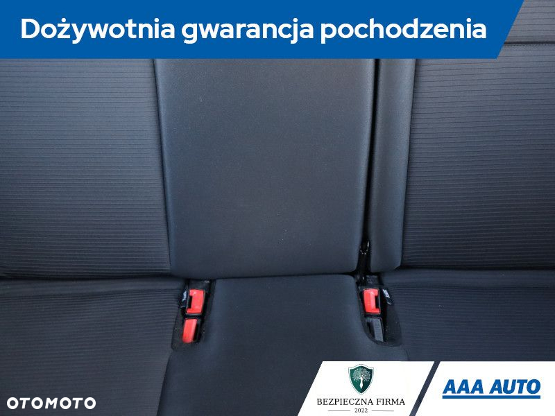 Renault Clio - 11