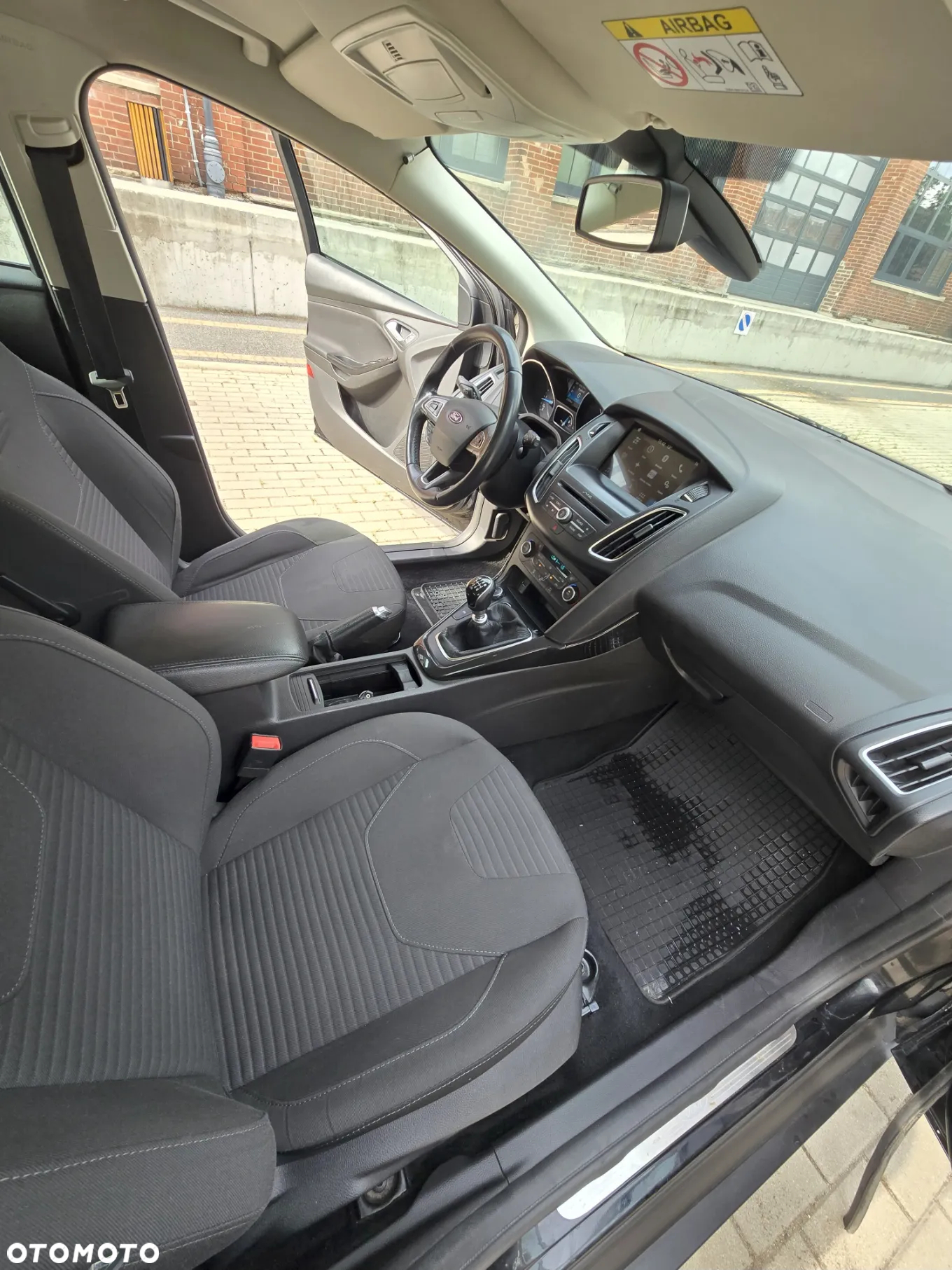 Ford Focus 1.5 TDCi Titanium - 16