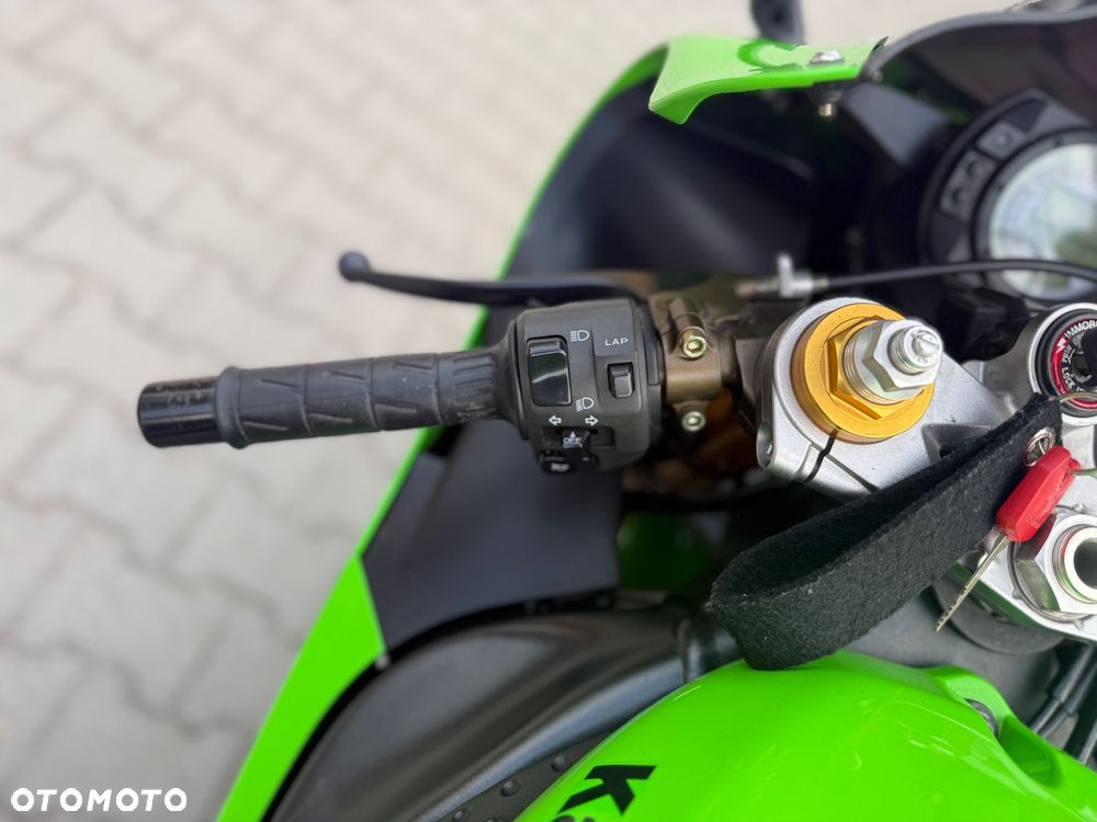 Kawasaki Ninja - 26