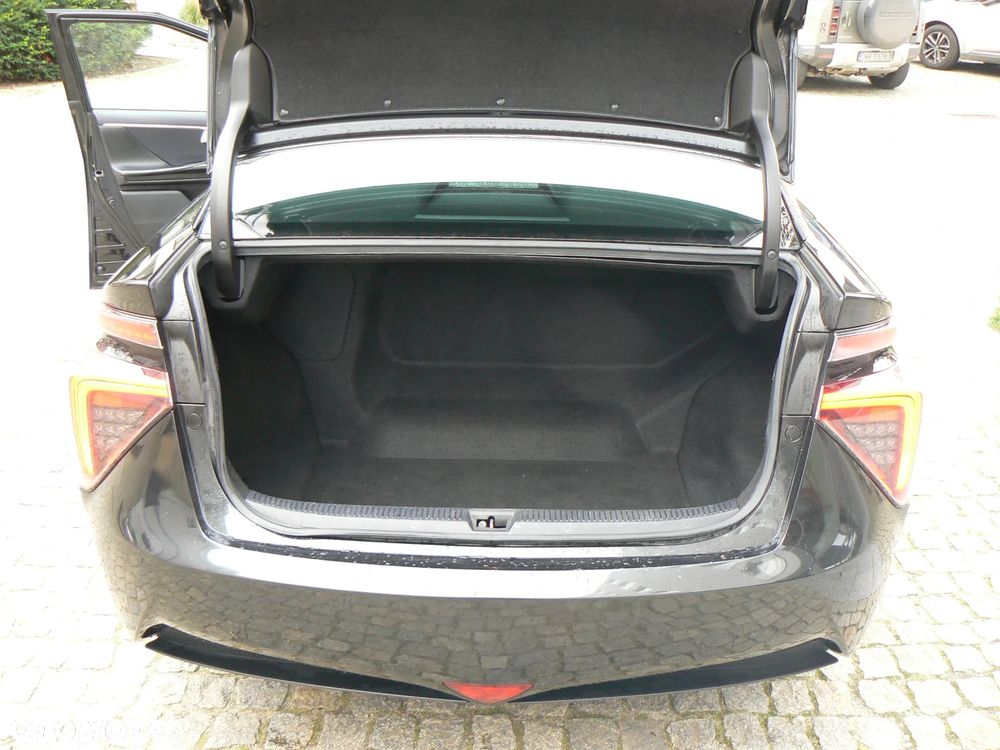 Toyota Mirai Standard - 21