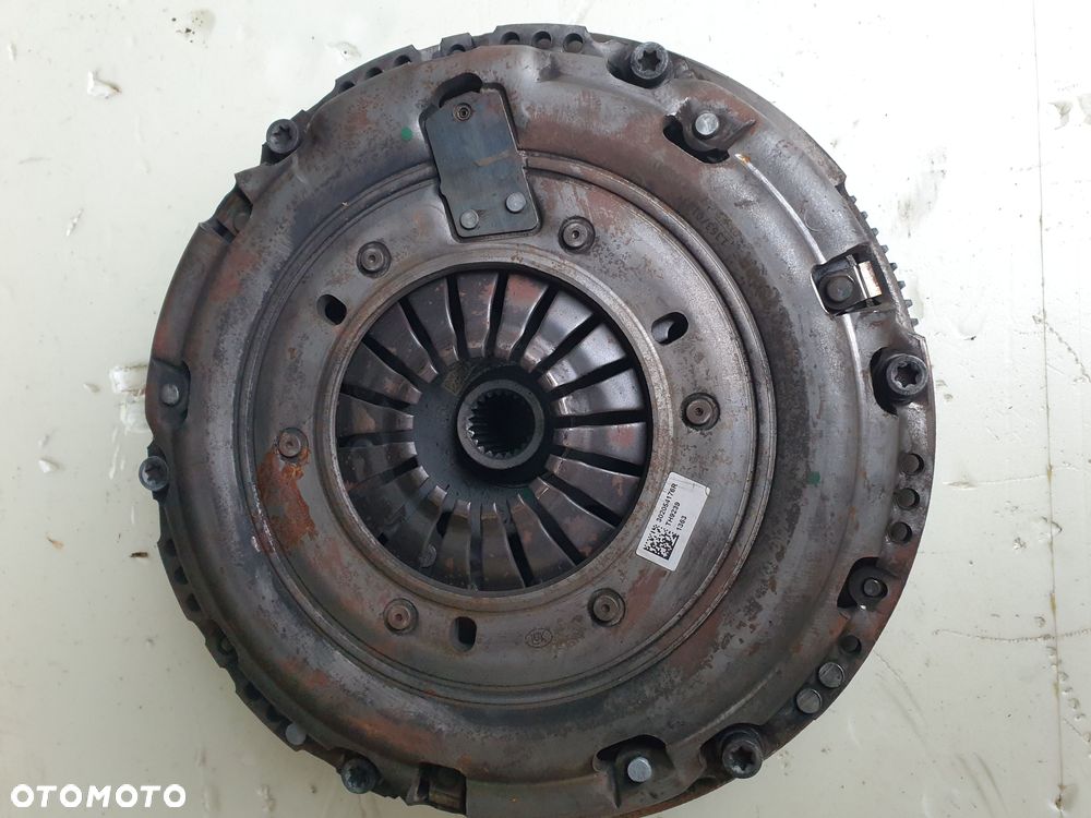 Kompletne sprzęgło dwumasowe, tarcza i docisk Master IV po 2019