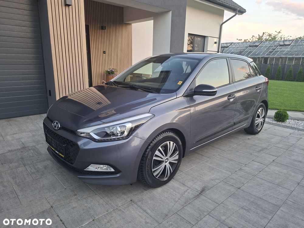 Hyundai i20 - 13