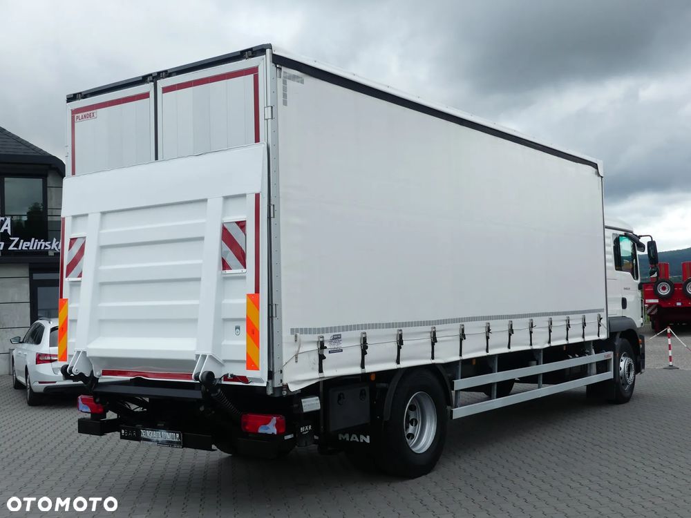 MAN TGM 18.250  / FIRANKA 7.30m + WINDA / PRZEBIEG 170 TYS KM ! / - 6