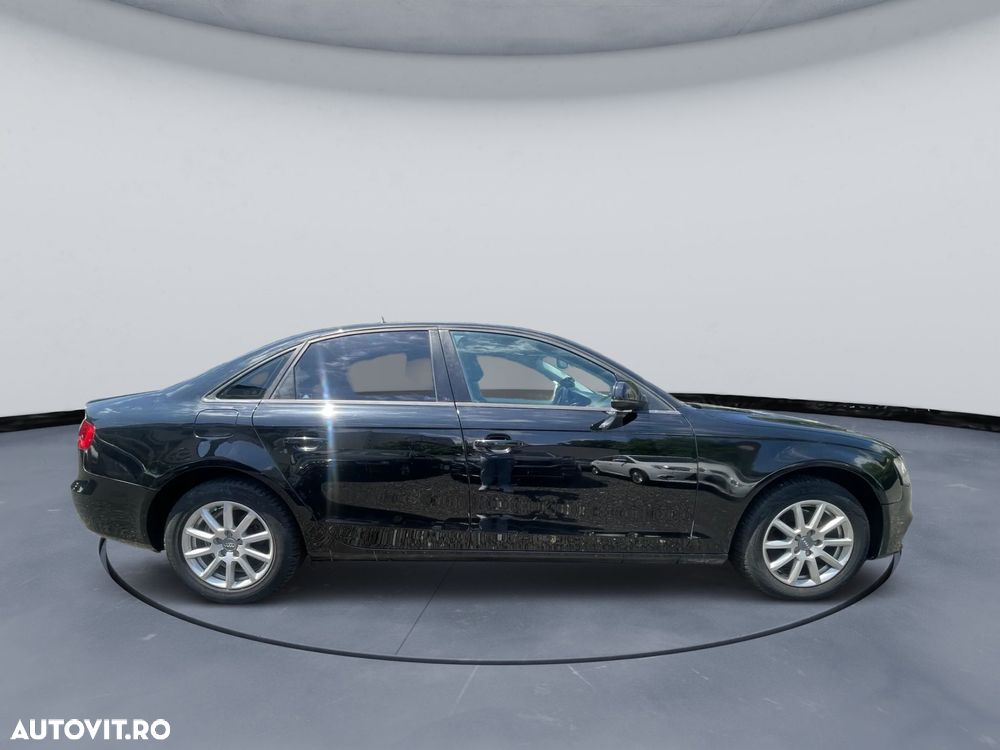 Audi A4 Limuzina 2.0 TDI - 7