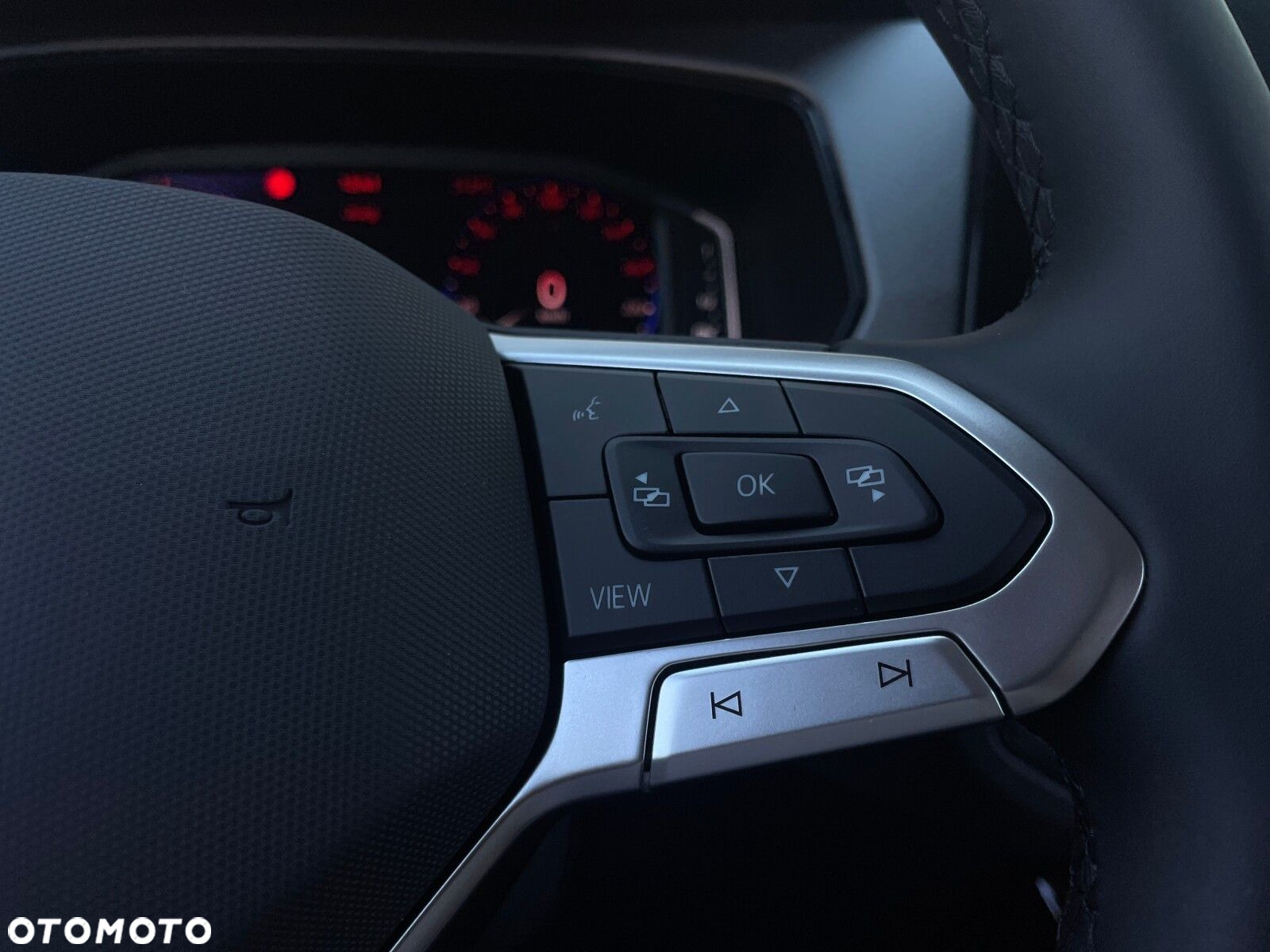 Volkswagen T-Cross - 18