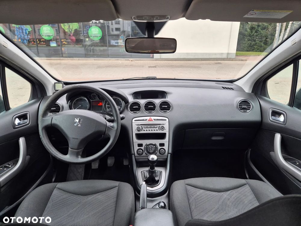 Peugeot 308 120 VTi Family - 9