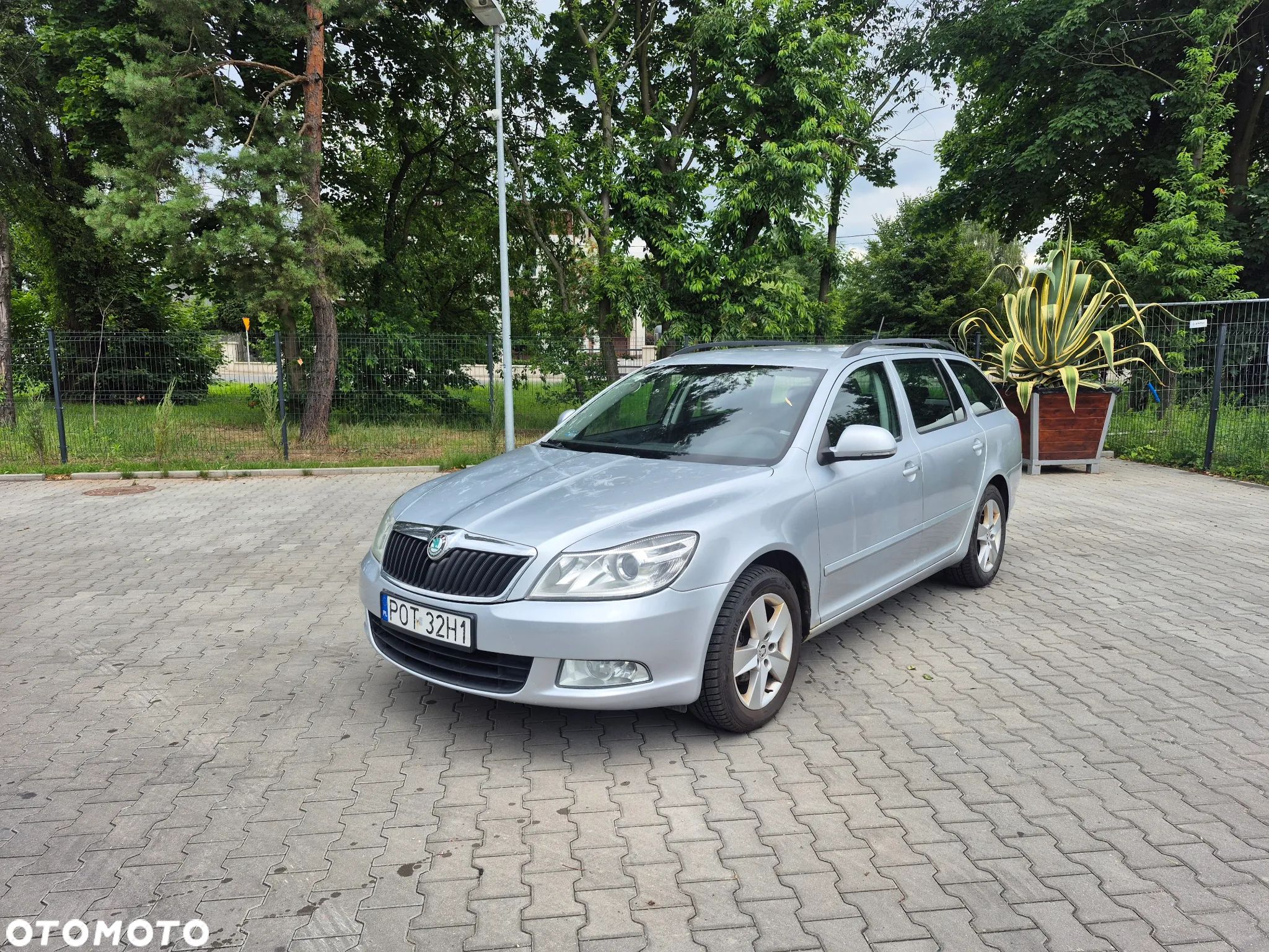 Skoda Octavia 2.0 TDI DPF Elegance - 1