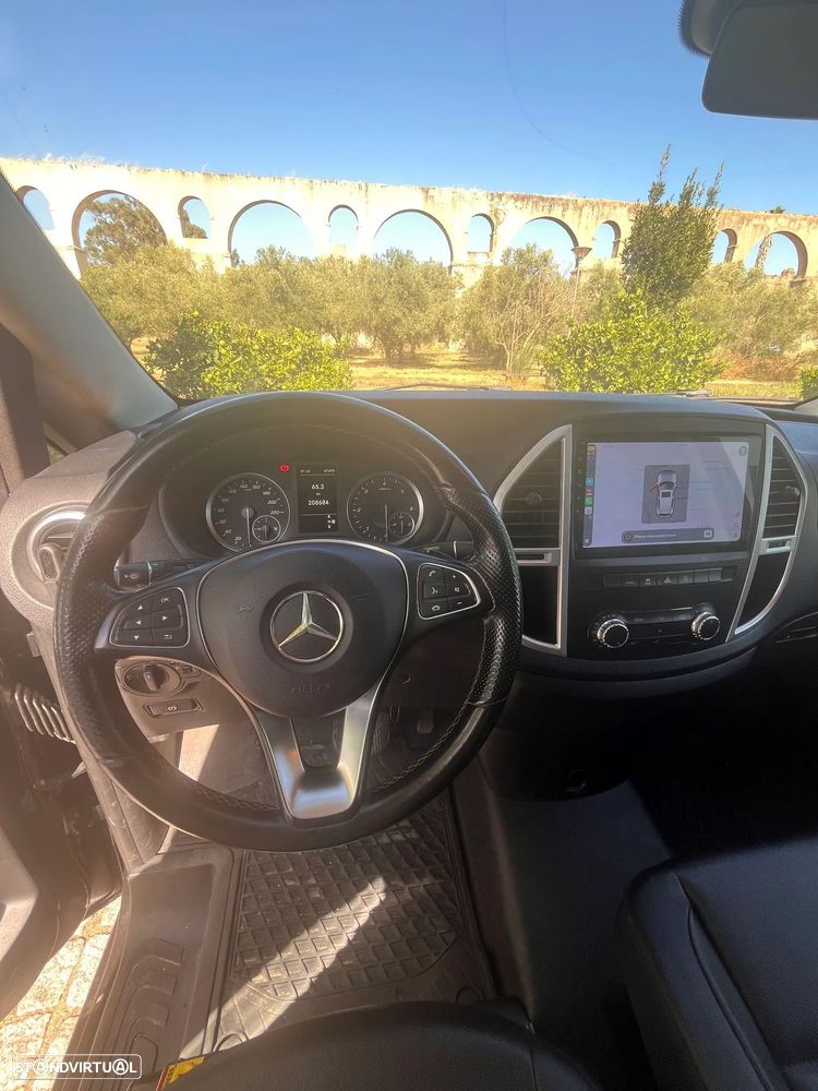 Mercedes-Benz Vito Tourer Longa Aut. PRO — fotografia 8