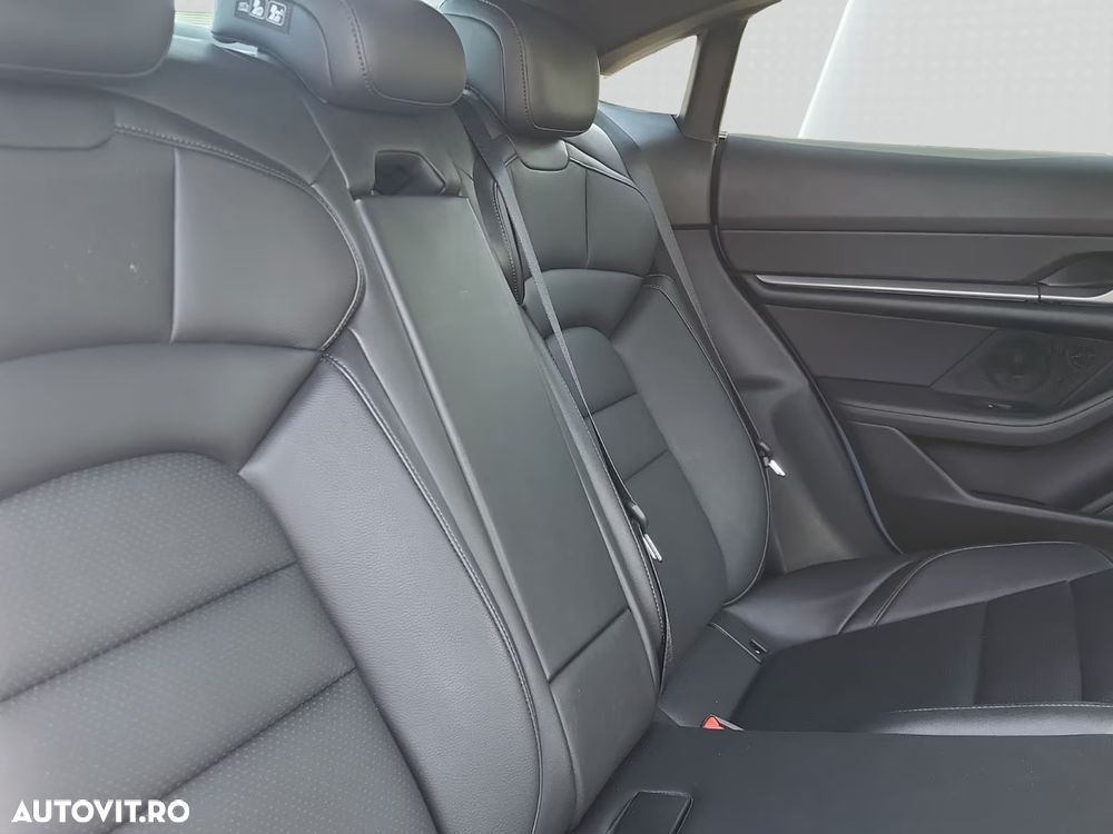 Porsche Taycan 4S Performancebatterie Plus - 18