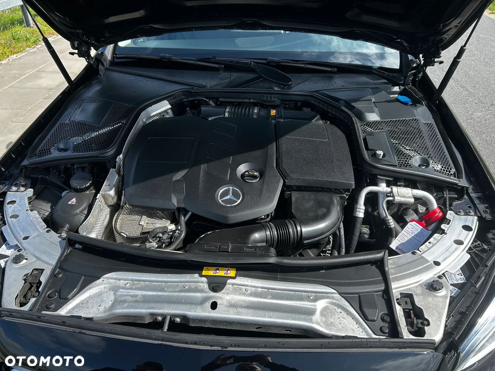 Mercedes-Benz Klasa C 220 d 4Matic 9G-TRONIC Avantgarde - 25