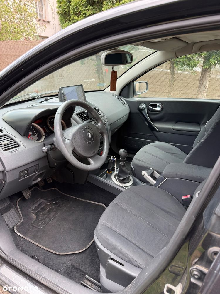Renault Megane - 5