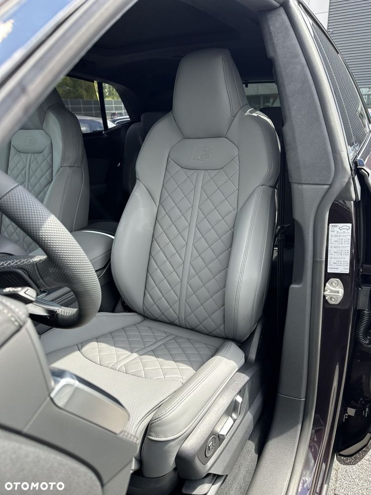 Audi SQ8 - 17