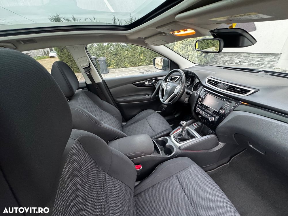 Nissan Qashqai 1.6 DCI Start/Stop Tekna - 10