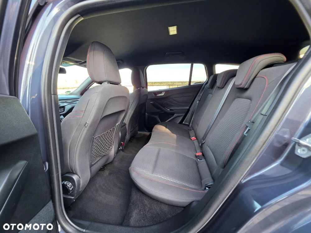 Ford Focus - 19