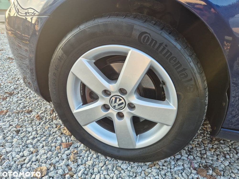 Volkswagen Golf 1.6 TDI DPF Comfortline - 13