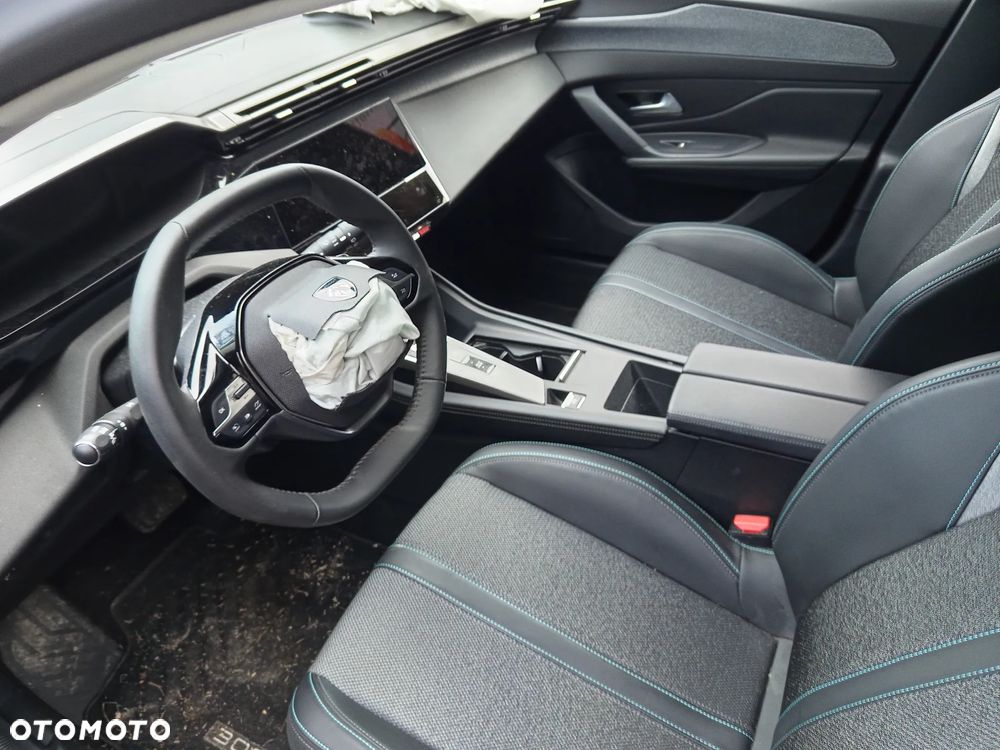 Peugeot 308 - 4