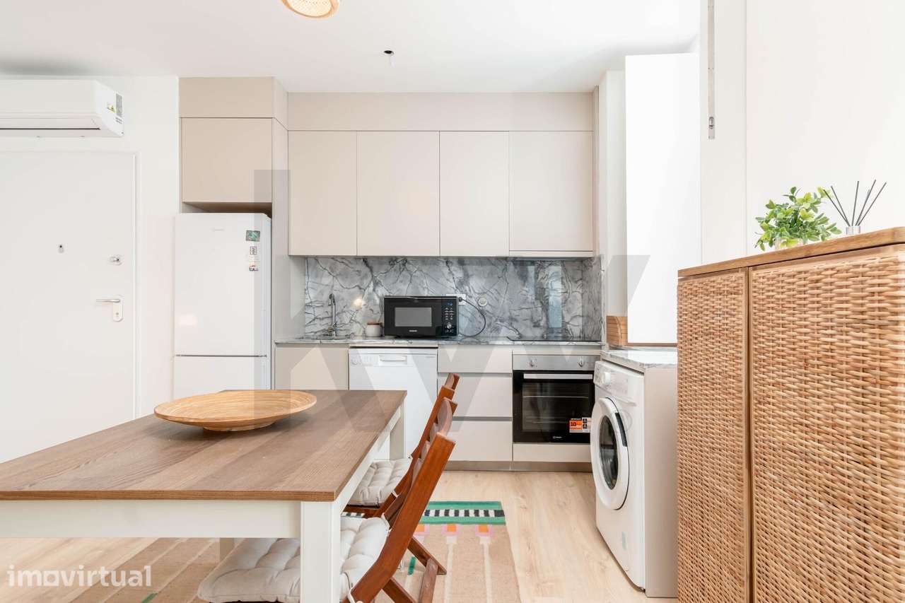 Apartamento T2 Totalmente Renovado, com Logradouro Privativo no Barrei - Grande imagem: 5/22