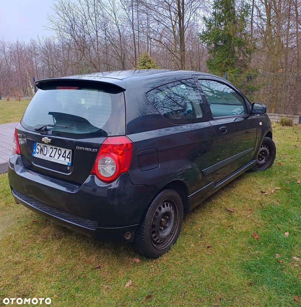 Chevrolet Aveo 1.4 16V LS - 10