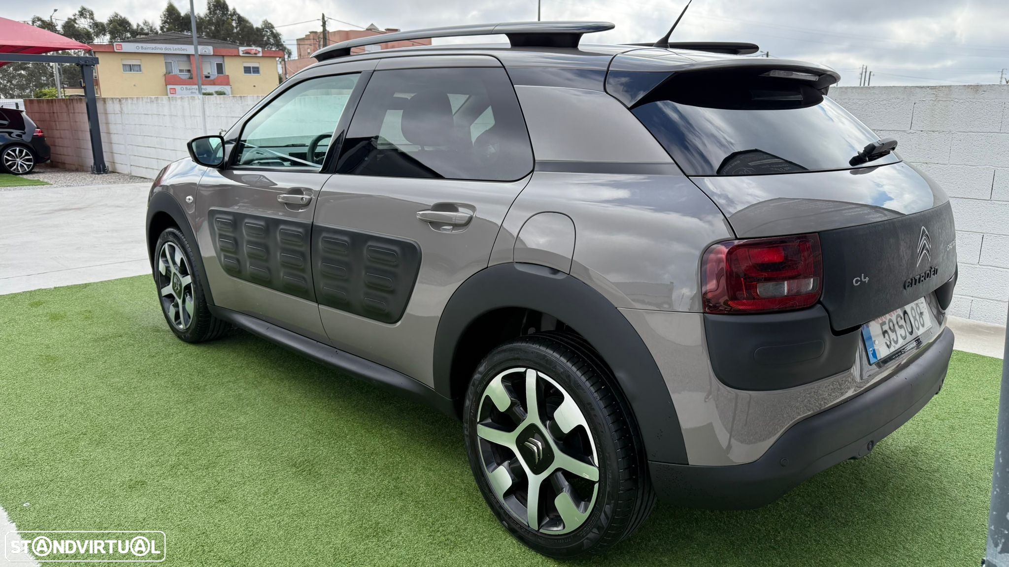 Citroën C4 Cactus 1.2 PureTech Shine - 9