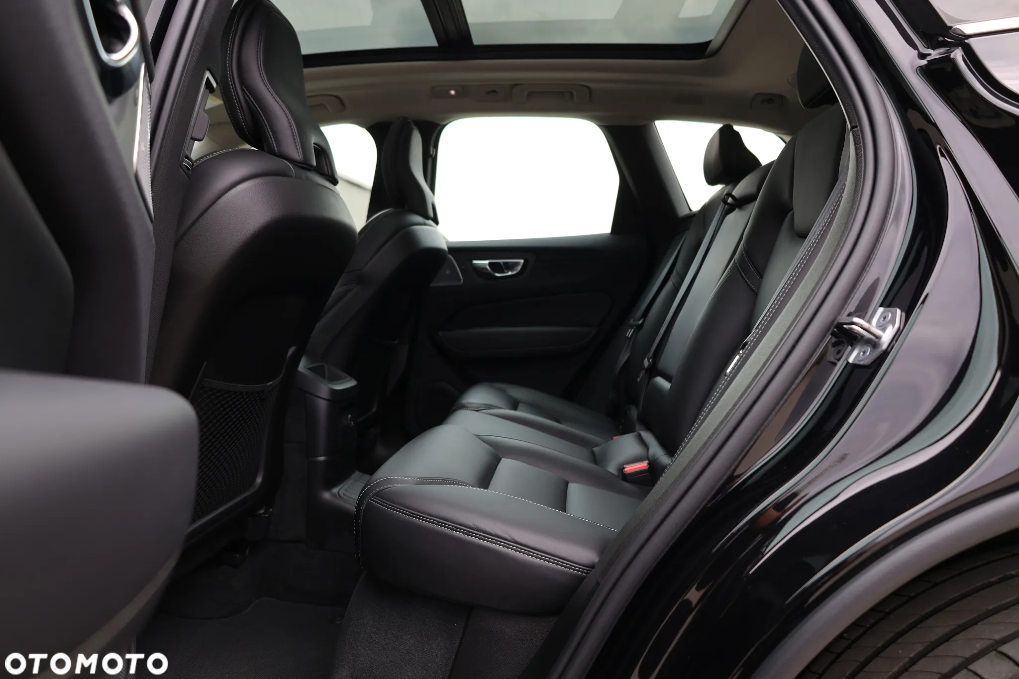 Volvo XC 60 T6 AWD Plug-In Hybrid Inscription - 31