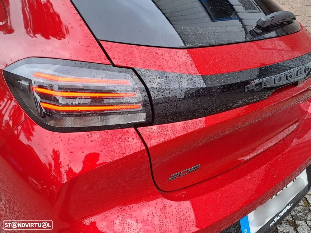 Peugeot 208 1.2 PureTech Allure - 6