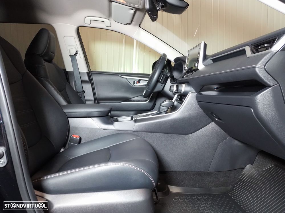 Toyota RAV4 2.5 HDF Exclusive - 6