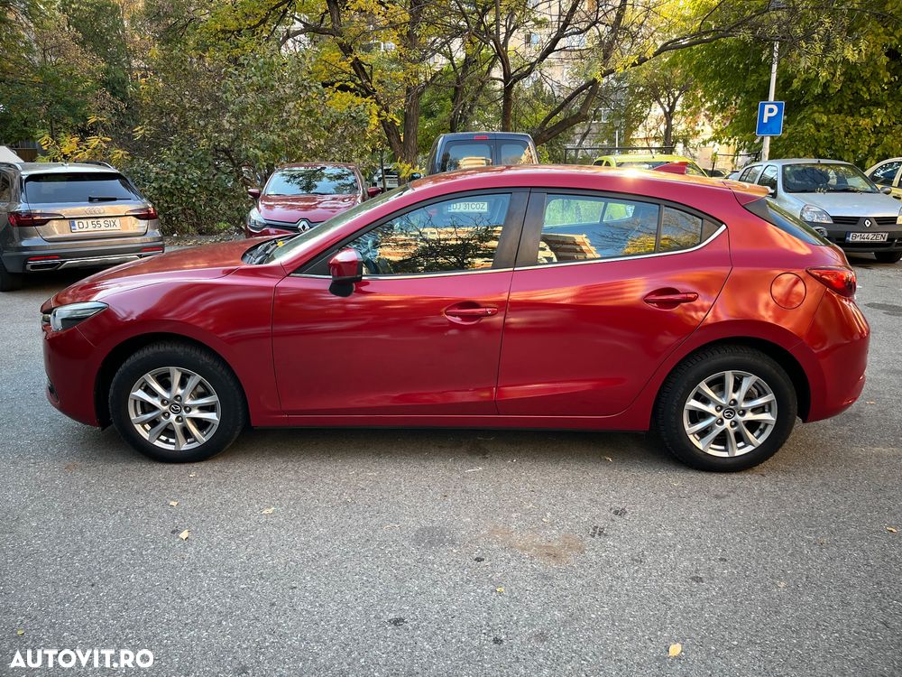 Mazda 3 G120 Attraction - 1