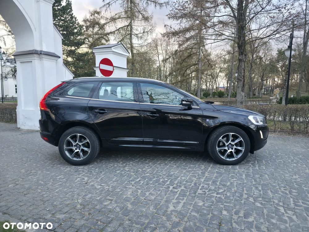 Volvo XC 60 D3 Drive-E Ocean Race - 8