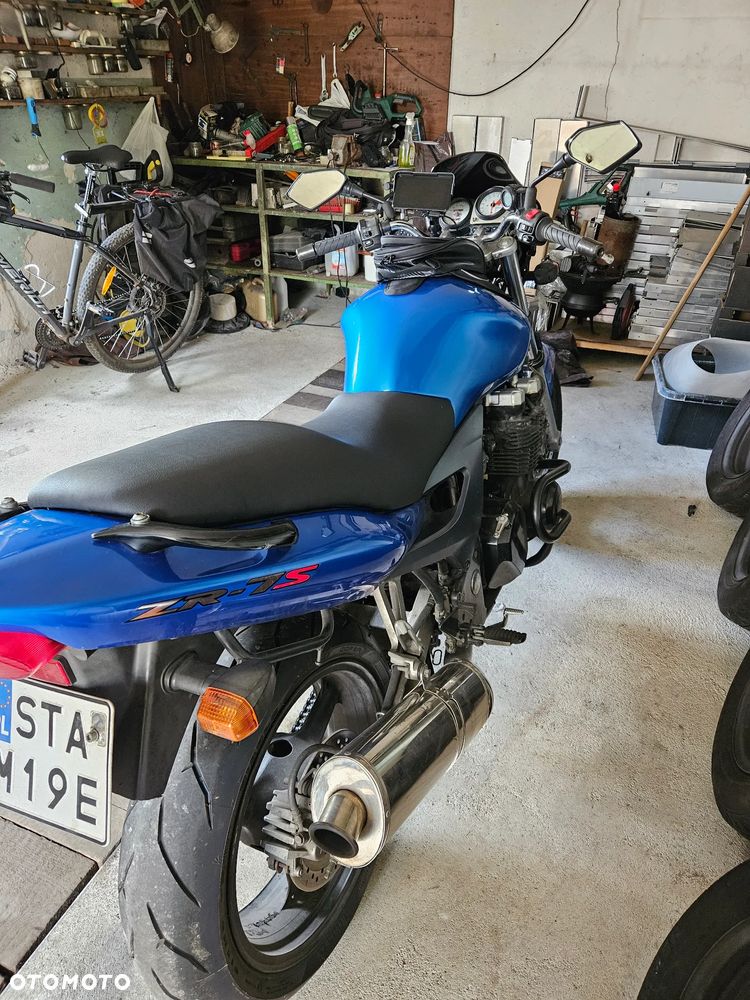 Kawasaki ZR - 4