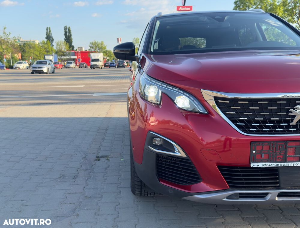 Peugeot 3008 1.2 PureTech Turbo S&S EAT8 Allure - 21