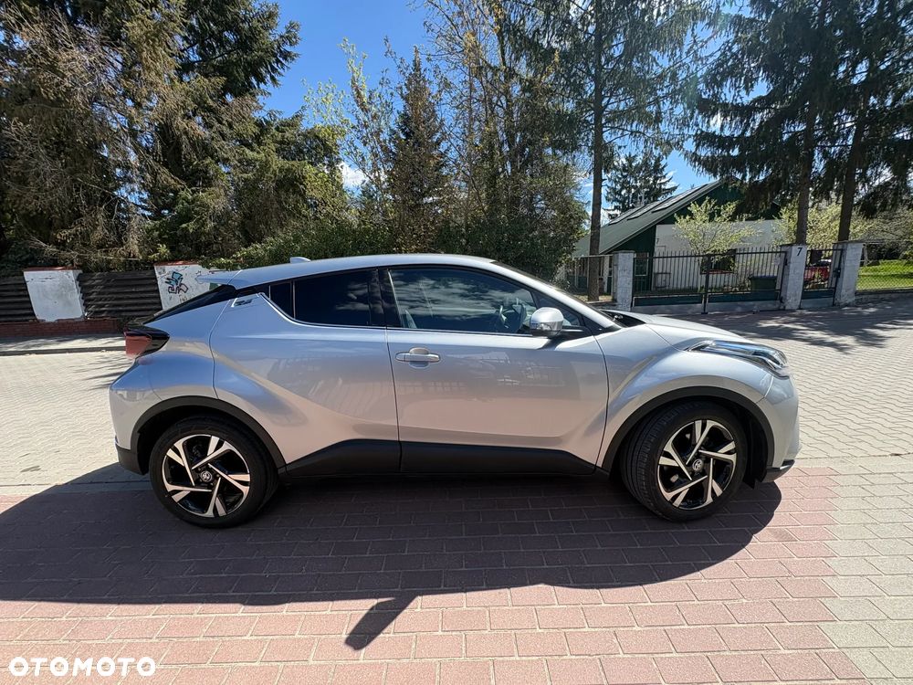 Toyota C-HR Business-Edition - 4